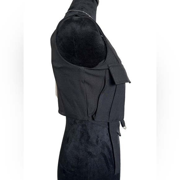 Balboa Fashion Zipped Tank-Top With Flap Pockets - Picture 6 of 12